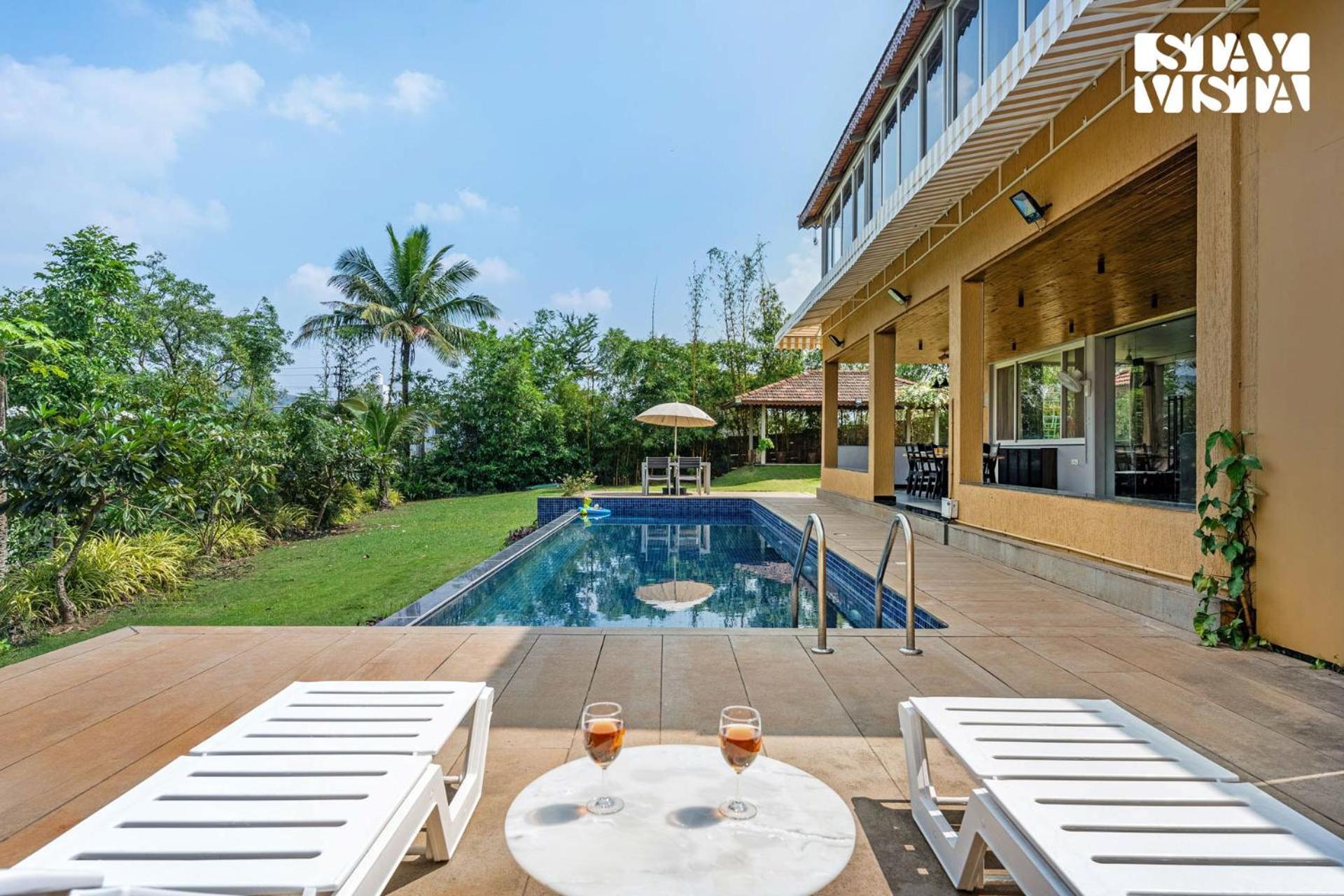 Stayvista At Countryside Meadows With Pool, Ac Púna Exteriér fotografie